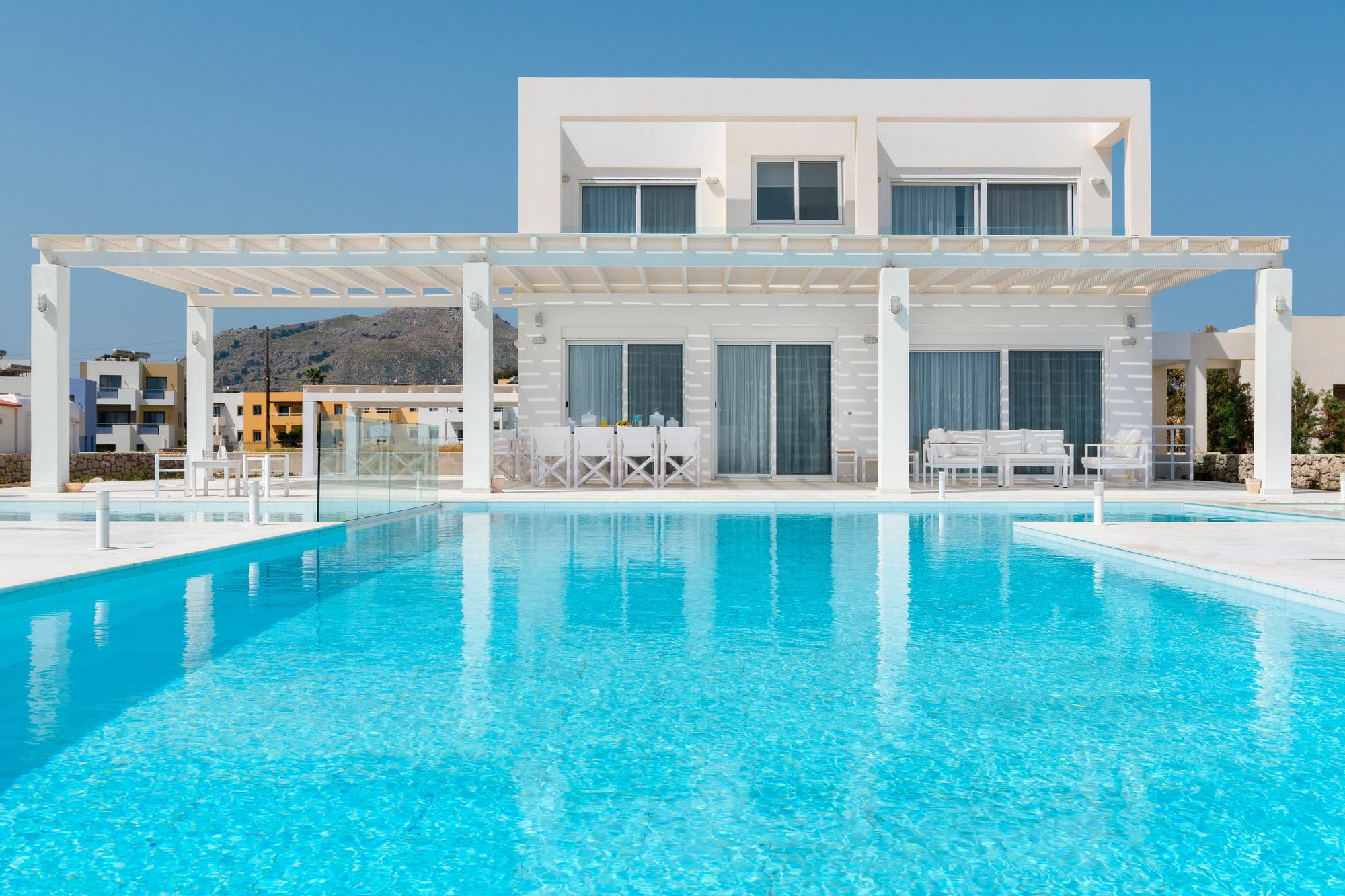 Maria & Nada Beachfront Villas コリンビア エクステリア 写真